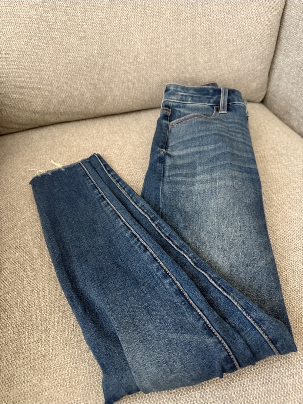 American Eagle Outfitters Medium Blue Skinny Jeans